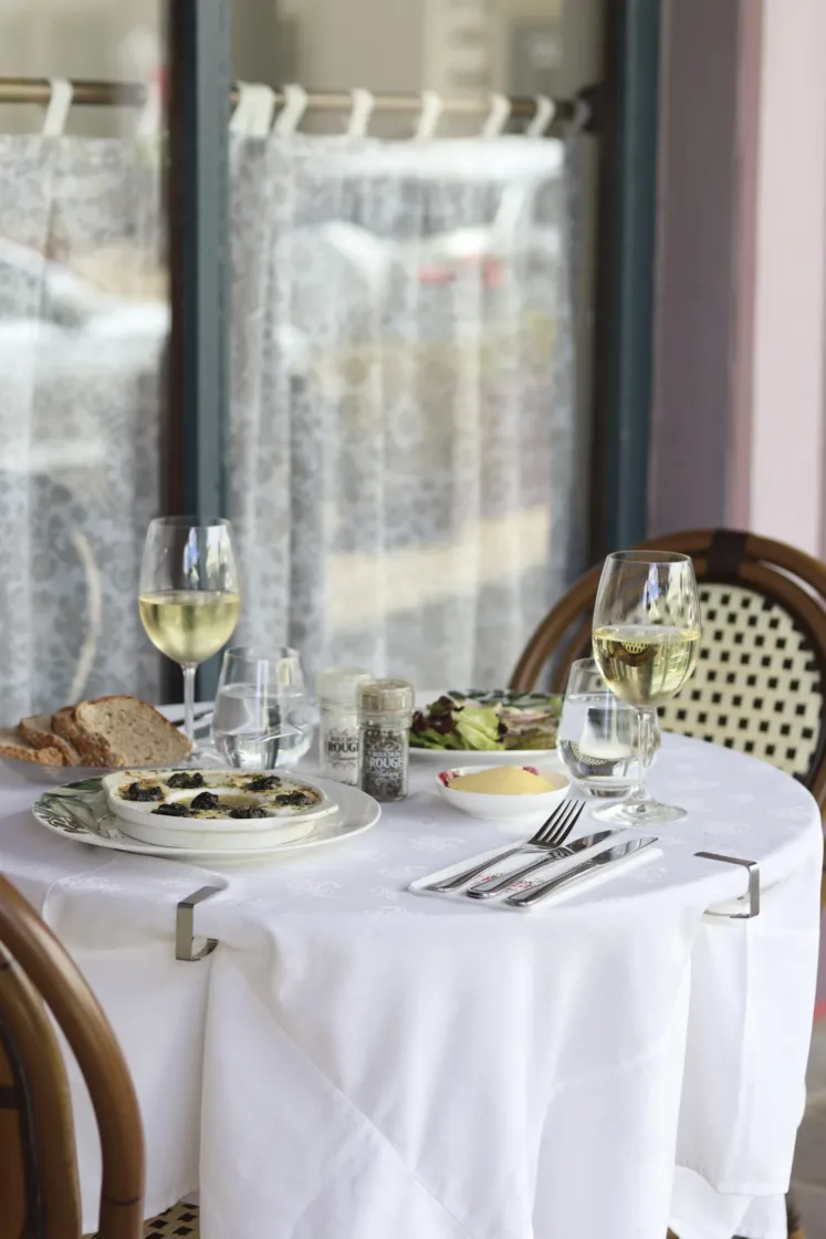Au Bouchon Rouge Brasserie