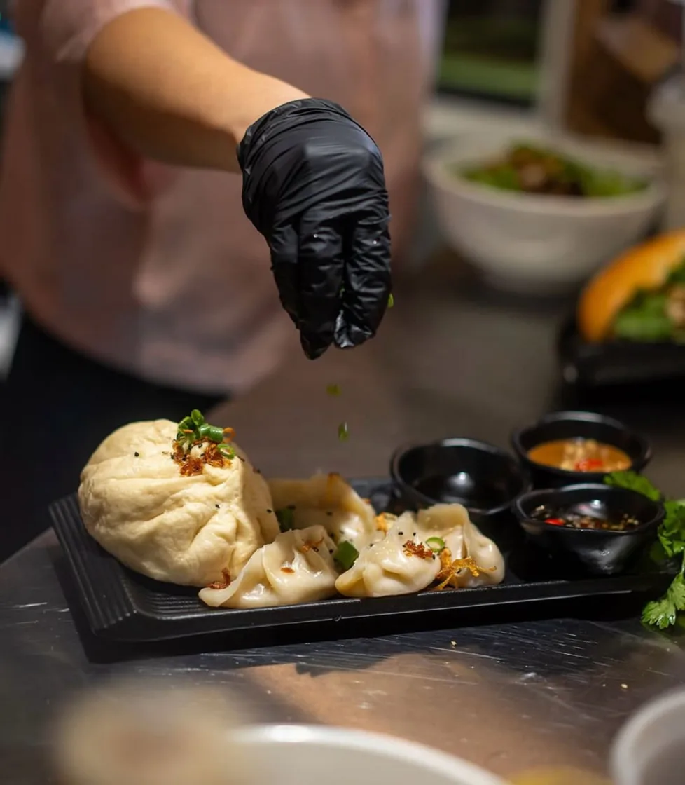 Yen’s Vietnamese Street Food