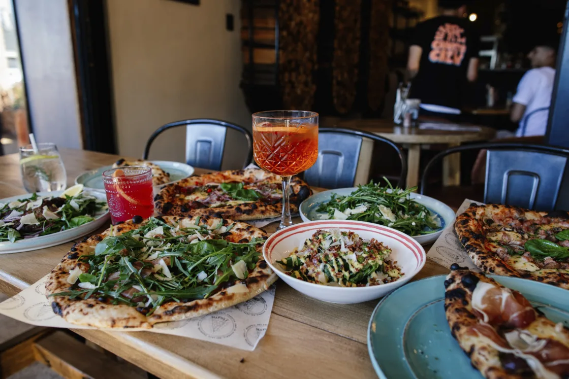Napoli Fifteen Pizzeria