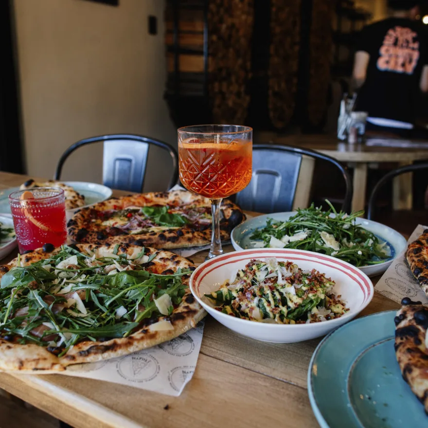 Napoli Fifteen Pizzeria