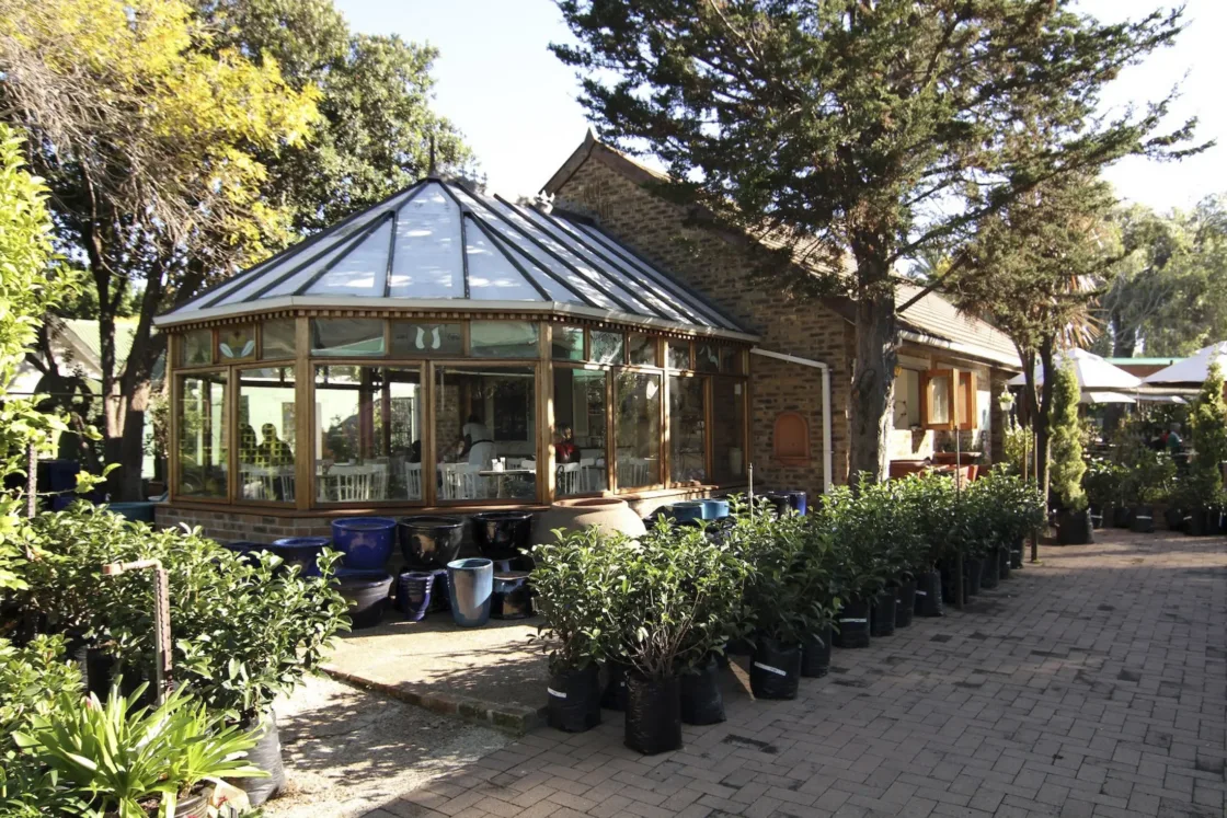 Fraîche Ayres Restaurant